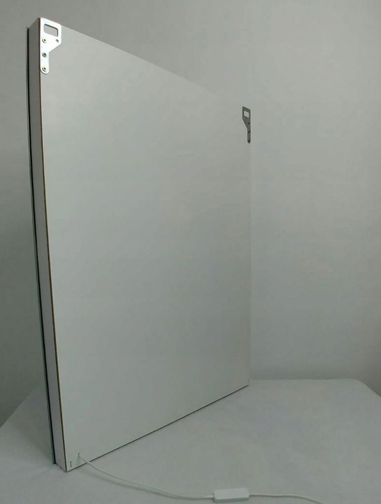 lustro-silver-do-makijazu-makeupu-200x100