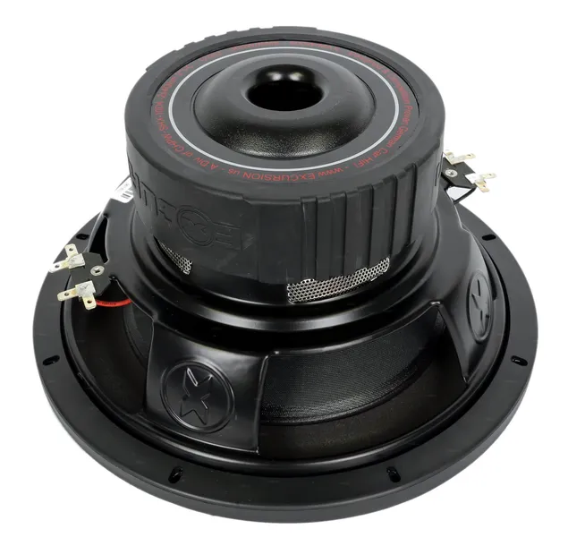 obudowa-bmw-5-e60-sedan-l-subwoofer-excursion