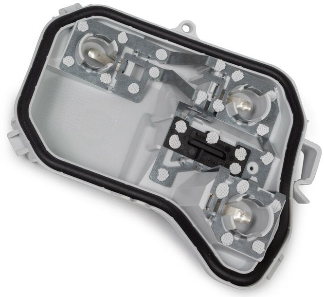 WKŁAD OPRAWA LAMPY TYŁ PRAWA AUDI A4 B7 AVANT ERLI.pl