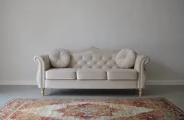 sofa-amore-pikowana