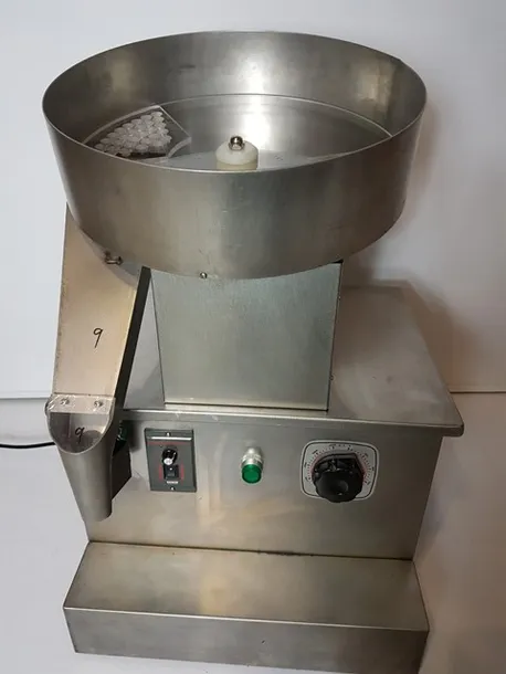 dozownik-liczarka-tabletek-ltpj-100-zn-400