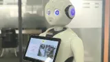 robot-recepcjonistka-alice