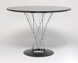 stol-cyklon-okragly-czarny