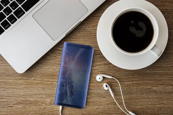 etui-do-sam-galaxy-s9-plus-twardowsky-view-szklo-stan-nowy-przeznaczenie-samsung