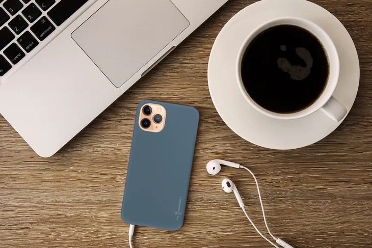 etui-do-iphone-11-pro-max-twardowsky-hole-szklo-stan-nowy-przeznaczenie-apple