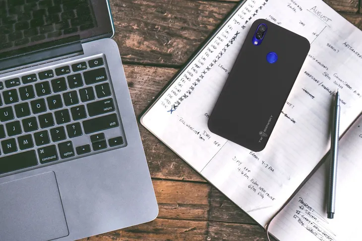 etui-do-xiaomi-redmi-7-pokrowiec-twardowsky-hole-stan-nowy-dedykowany-model-redmi-7