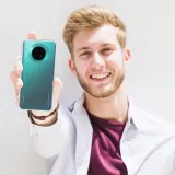 etui-do-huawei-mate-30-twardowsky-less-szklo-9h-stan-nowy-kolor-bezbarwny