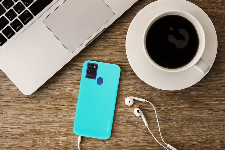 etui-do-samsung-galaxy-a21s-a217-twardowsky-hole-stan-nowy-przeznaczenie-samsung