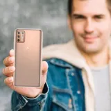 etui-do-motorola-moto-g9-plus-case-twardowsky-less-stan-nowy-material-tworzywo-sztuczne