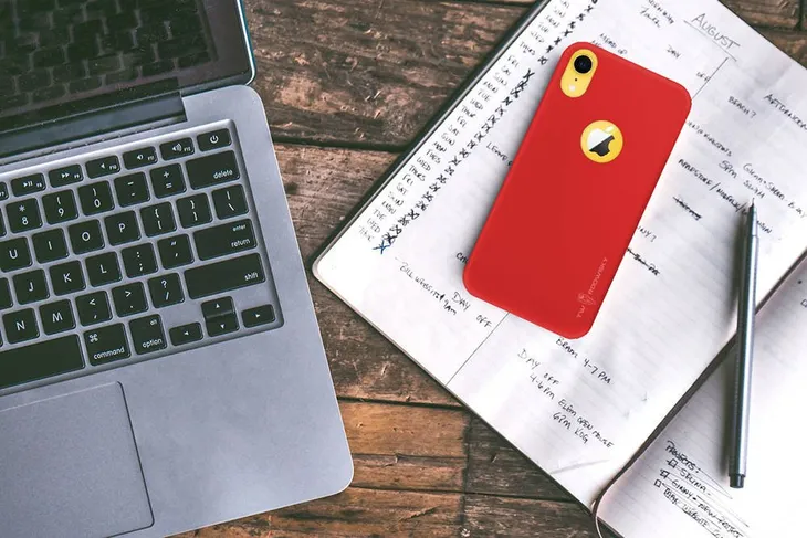 etui-do-iphone-xr-obudowa-case-tyl-twardowsky-hole-stan-nowy-dedykowany-model-iphone-xr