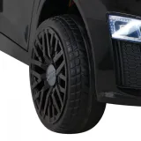 autko-audi-r8-spyder-pilot-dla-rodzica-panel-audio-marka-audi-liczba-drzwi-2