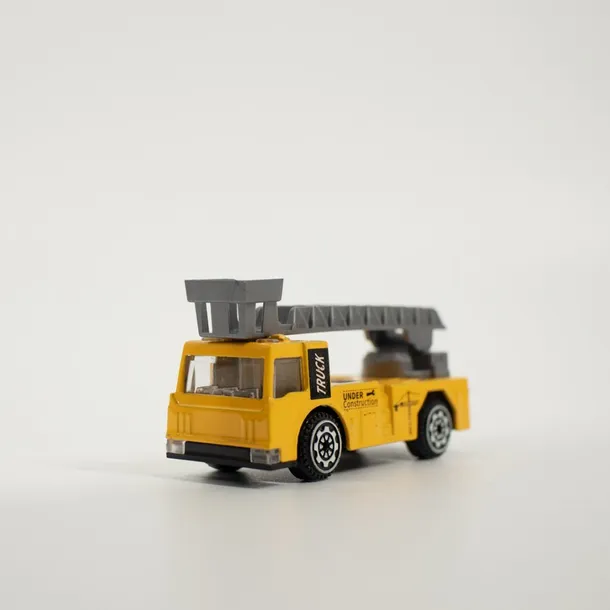 auto-budowlane-z-6-malymi-plec-brak-informacji