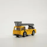 auto-budowlane-z-6-malymi-plec-brak-informacji