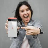 etui-do-google-pixel-6-pro-twardowsky-less-szklo-stan-nowy-typ-plecki