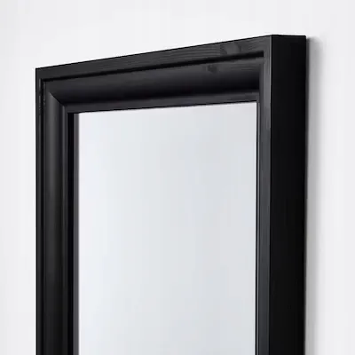 lustro-scienne-czarne-65x85-cm-toftbyn-ikea-ksztalt-prostokat