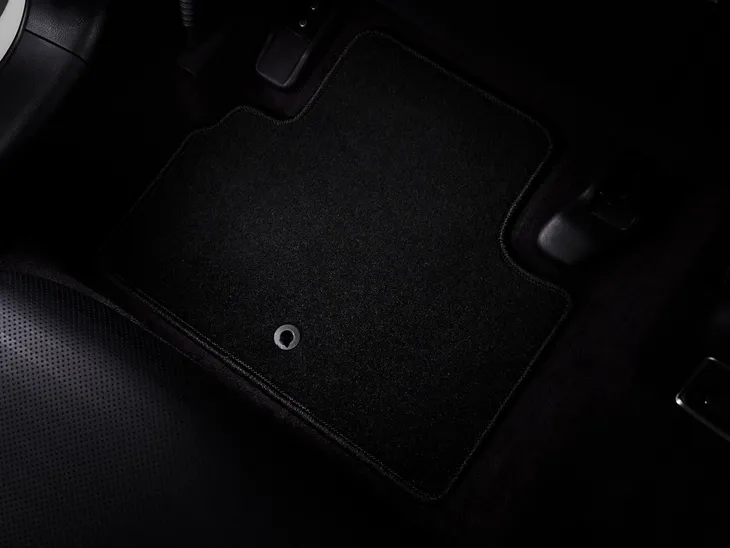 carlux-na-przod-do-opel-combo-e-kombivan-2018-waga-z-opakowaniem-2-4-kg