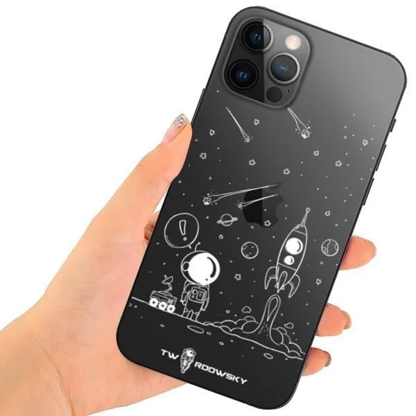 etui-do-iphone-12-pro-max-twardowsky-space-szklo