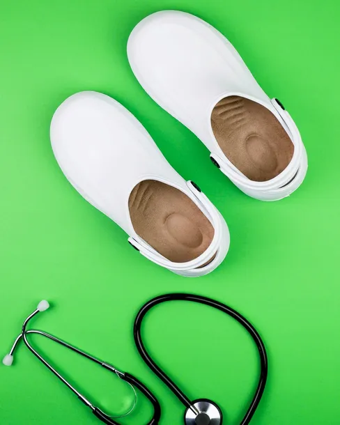 001-klapki-fitclog-basic-biale-r-48-nazwa-koloru-producenta-bialy