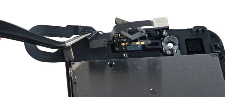 iphone-7-tasma-flex-aparat-przedni-sensor-stan-nowy-pasuje-do-modelu-iphone-7