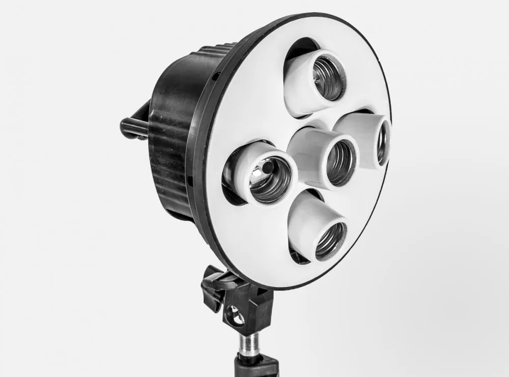 oprawa-softbox-60x90cm-na-piec-zarowek-e27