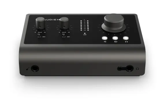 audient-id14-mkii-interfejs-audio-usb-10in6out-marka-audient