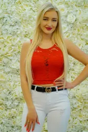 koronkowy-top-may-czerwony