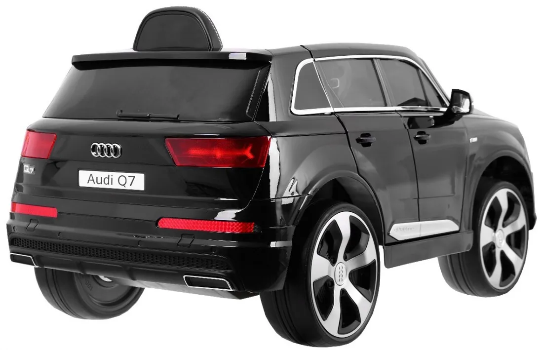 lakierowane-audi-o7-quatro-panel-audio-pilot-stan-nowy
