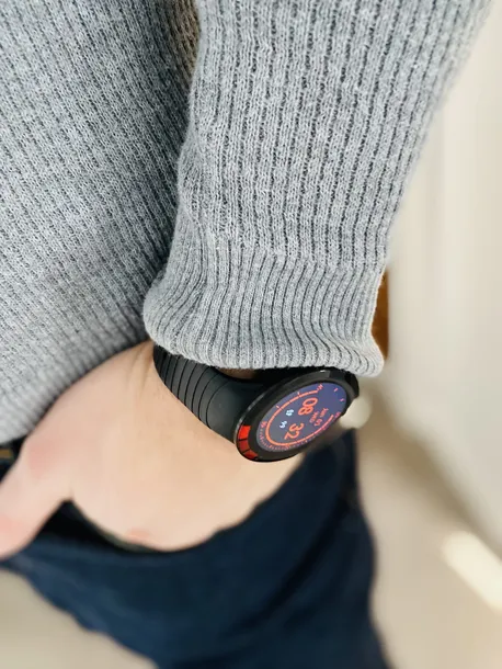 sportowy-zegarek-smartwatch-e3-waga-1-g-kompatybilnosc-systemowa-android-ios