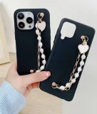 etui-lancuch-z-perlami-do-iphone-x-stan-nowy