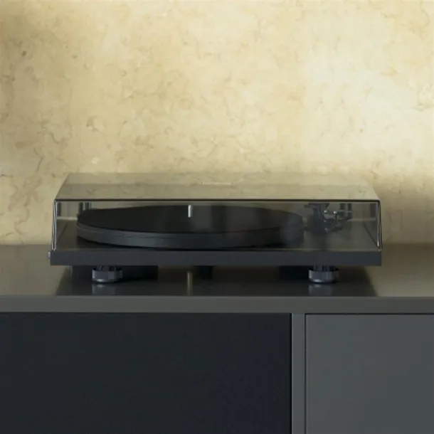gramofon-pro-ject-primary-e-black-om-nn-9ppebomnn-naped-paskowy