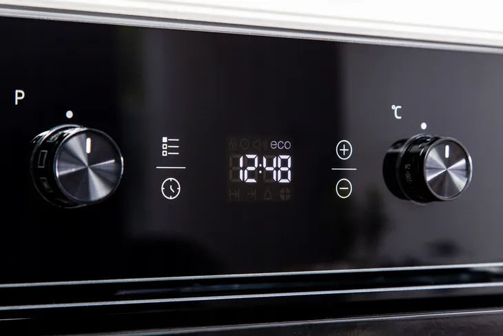 piekarnik-beko-bis24300bds-kolor-dominujacy-czarny