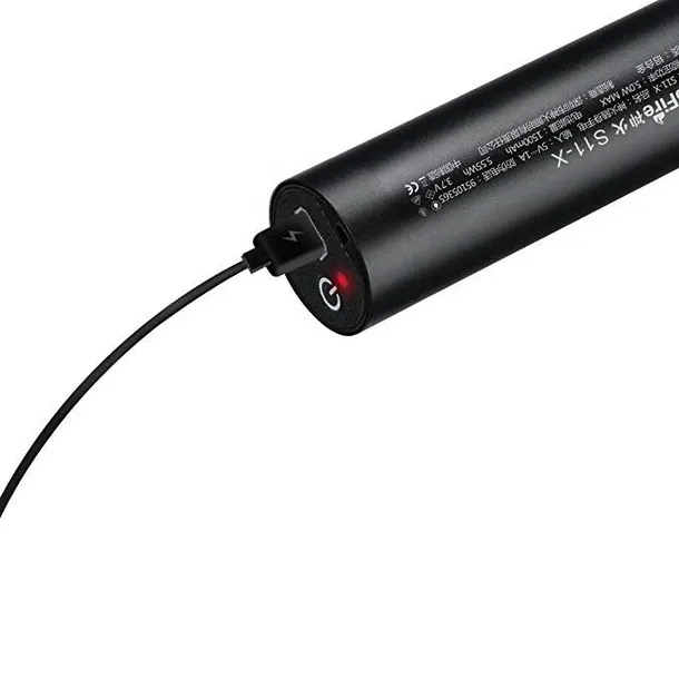latarka-superfire-s11-x-700lm-usb-stan-nowy-waga-z-opakowaniem-0-3-kg