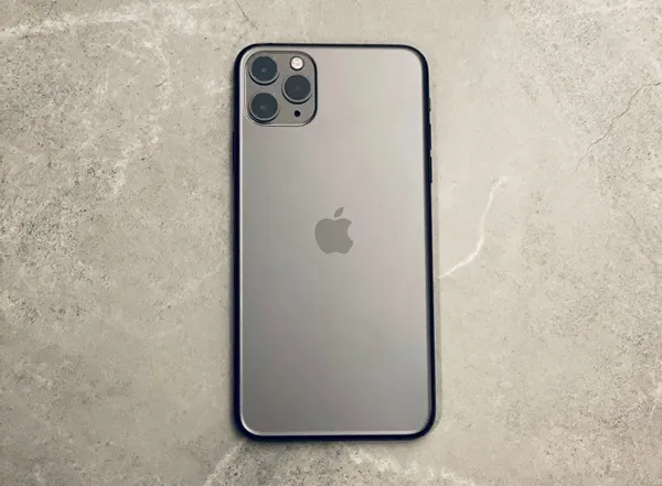 Apple - くり　iPhone 11Pro 64G iPhone 11 Pro 64GB Silver - od 1 189 zł - Swappie