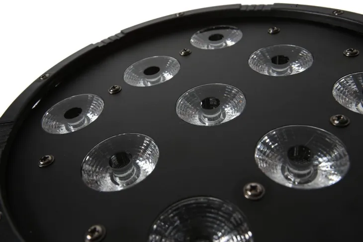 fractal-par-led-9x10w-reflektor-marka-fractal