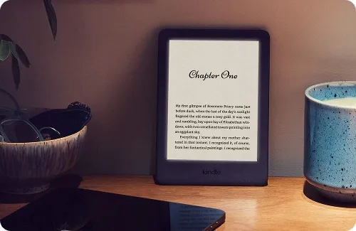 amazon-kindle-10-touch-8gb-czarny-etui-niebieskie-marka-kindle