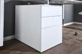 invicta-biurko-compact-biale-mdf-chrom-ksztalt-blatu-inny-ksztalt