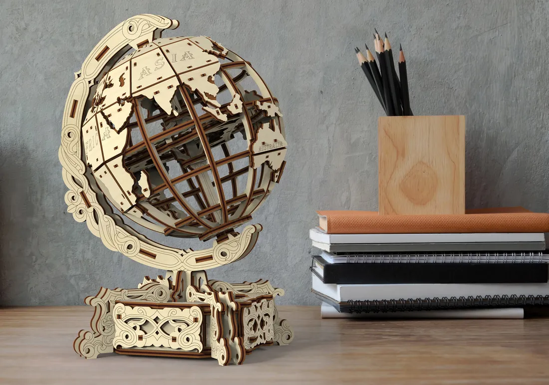 drewniane-puzzle-3d-globus