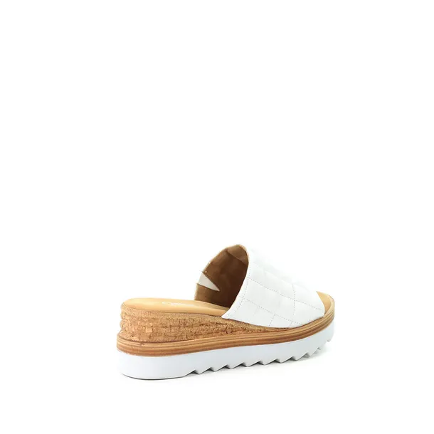 damskie-klapki-biale-gabor-82-781-50-36-cechy-dodatkowe-brak