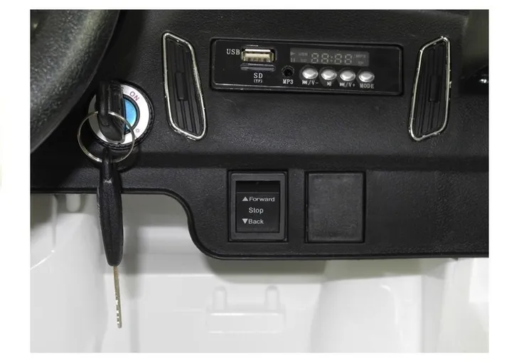 auto-na-akumulator-ford-focus-rs-biale-stan-nowy