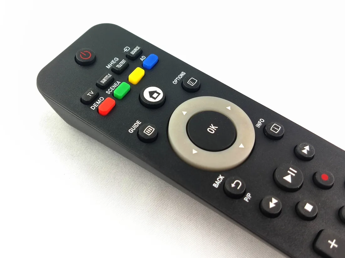 pilot-do-tv-philips-ambilight