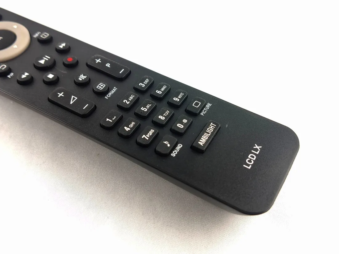 pilot-do-tv-philips-ambilight-stan-nowy