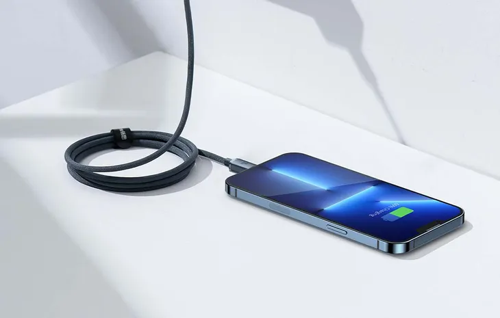 kabel-usb-c-do-lightning-baseus-crystal-20w-pd-1-2m-czarny-stan-nowy-dlugosc-przewodu-1-2-m