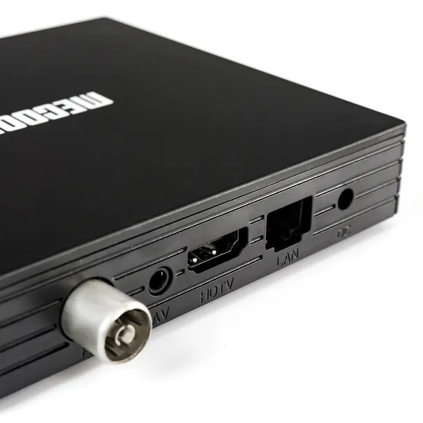 android-tv-box-mecool-kt1-dvb-t2-c-4k-android-10-stan-nowy-funkcje-odtwarzanie-multimediow-z-nosnika-usb-przewodnik-epg