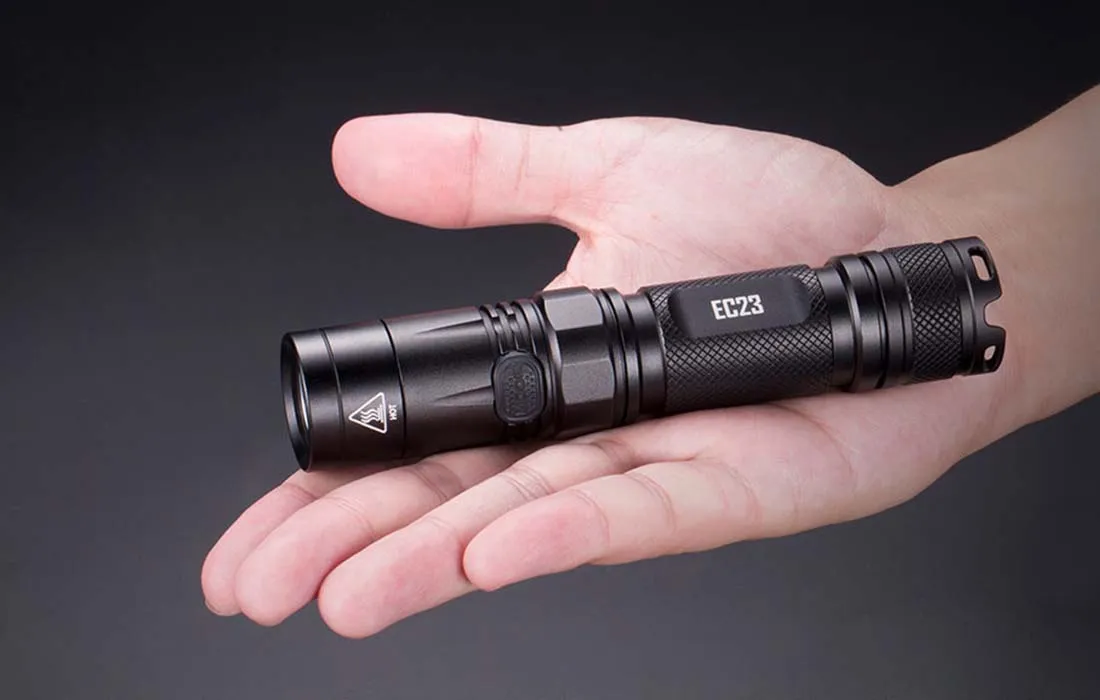 latarka-nitecore-ec23-1800lm
