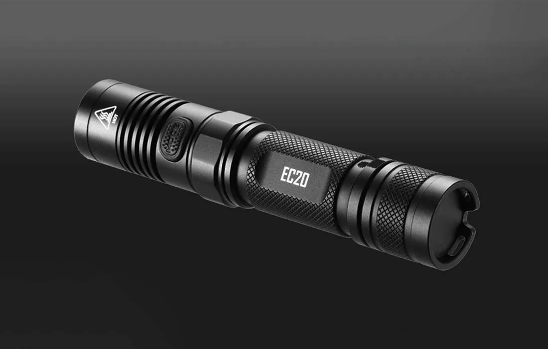 latarka-nitecore-ec20-960lm