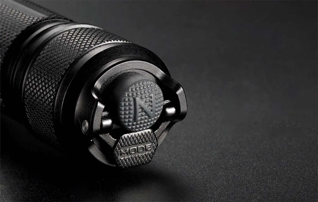 latarka-nitecore-tm03-2800lm