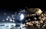 latarka-nitecore-tm03-2800lm-stan-nowy-waga-z-opakowaniem-0-3-kg