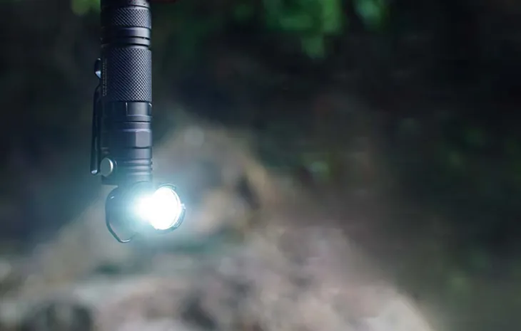 latarka-nitecore-mt21c-1000lm-stan-nowy
