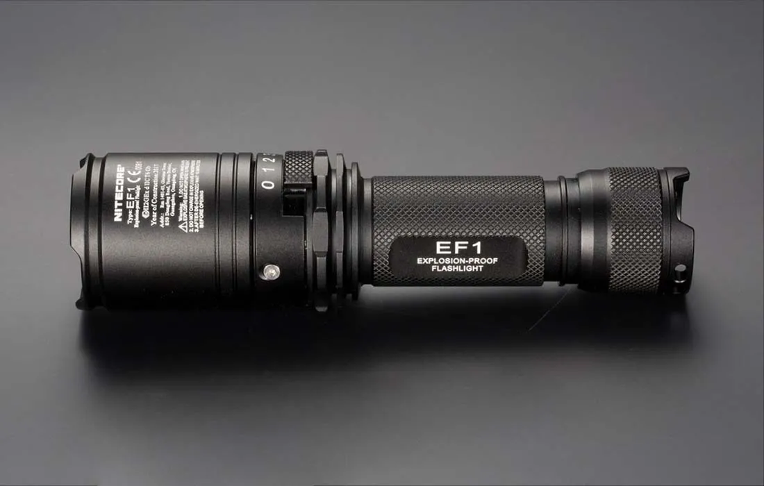 latarka-nitecore-ef1-830lm