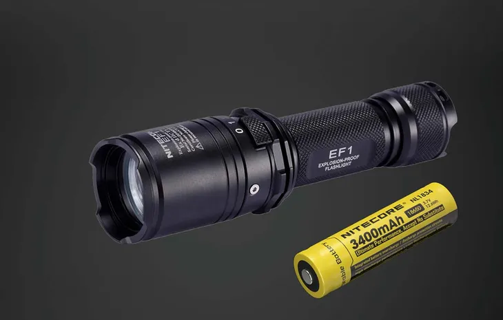 latarka-nitecore-ef1-830lm-waga-z-opakowaniem-0-3-kg-stan-nowy